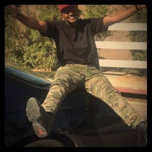 Meet your Posher, Justin